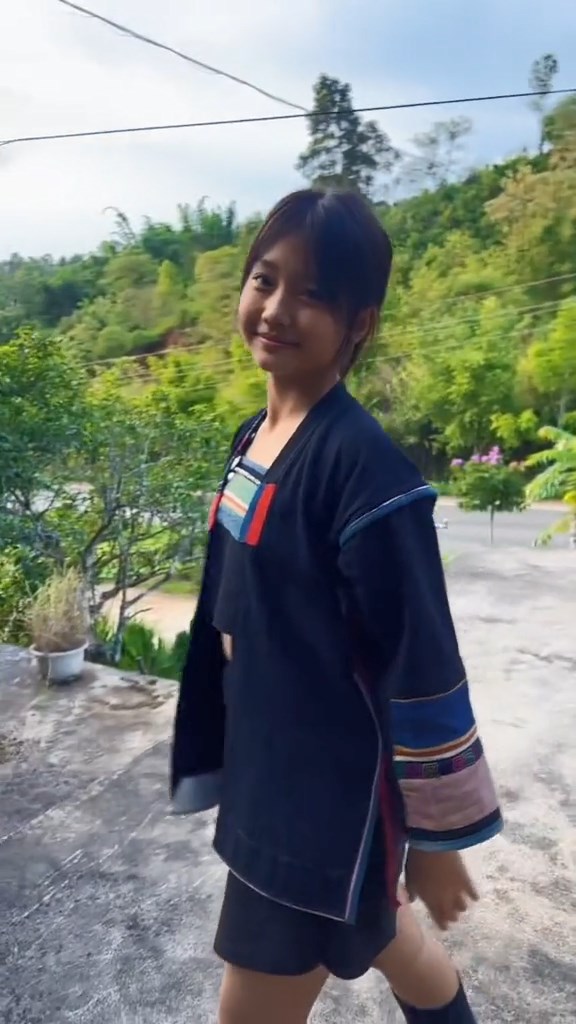 น้องมี่